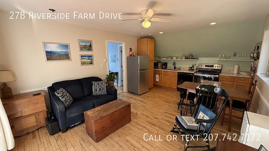 Furnished One Bedroom With Everything Included! -Short Term Lease — Photo 2