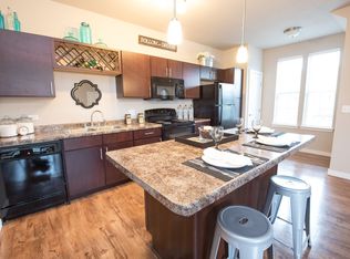 700 S Weber Rd #1203, Romeoville, IL 60446
