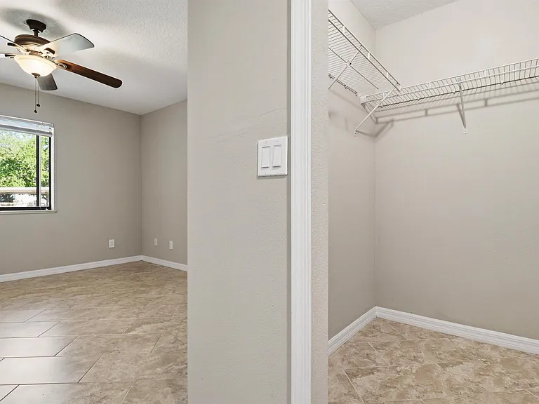 2625 Heathcote Dr #2623 — Photo 12