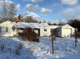 1044 Ridge Rd, Queensbury, NY 12804
