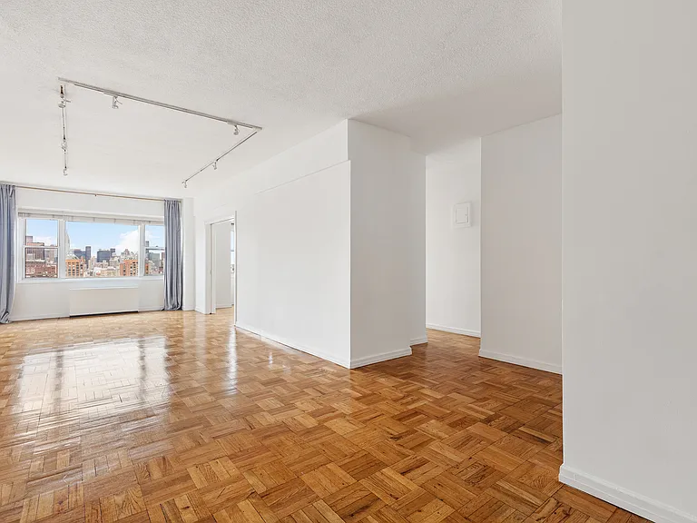 60 E 8th St #30J — Photo 5