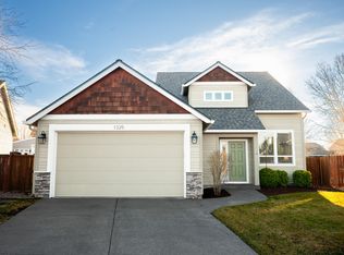 1325 NW 16th Ct, Redmond, OR 97756