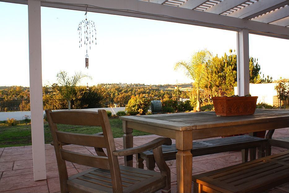 Stunning view of golf course and mountains