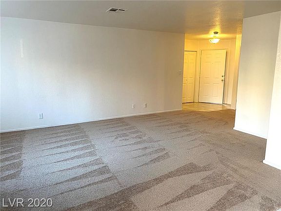 2nd image of 5068 S Rainbow Blvd Unit 104