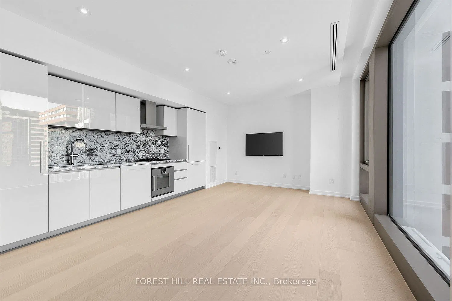 2 bed, $6,500 — Photo 4