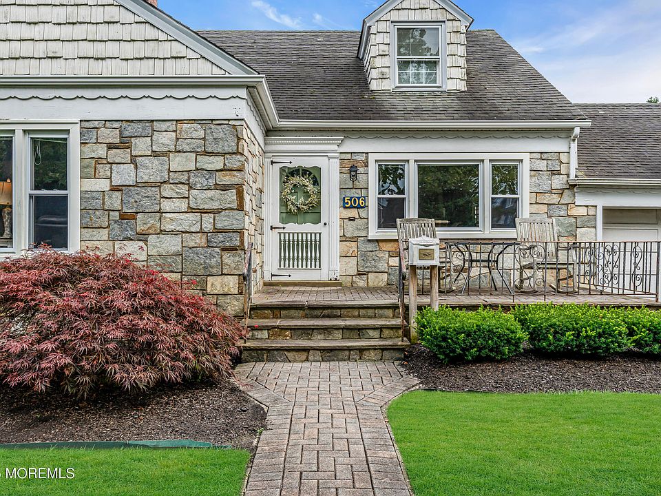 1st image of 504 Crescent Parkway