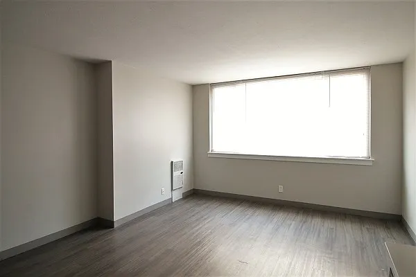 1671 N. Prospect Ave. — Photo 70