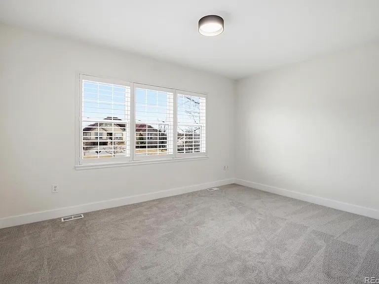 23464 E Heritage Pkwy — Photo 18