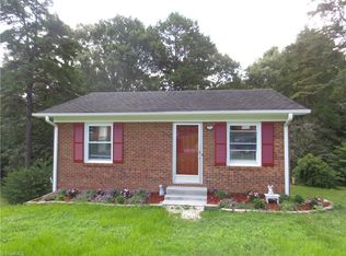 1015 Craver Dr, Lexington, NC 27292