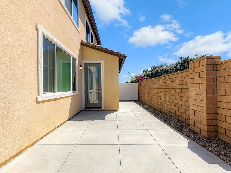 181 Promenade St — Photo 35