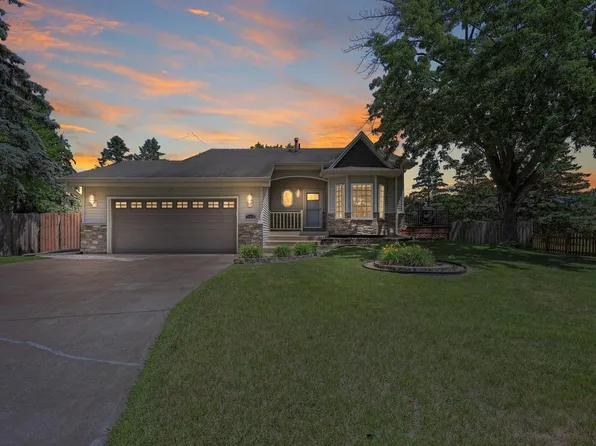 11015 Rhode Island Cir N, Champlin, MN 55316