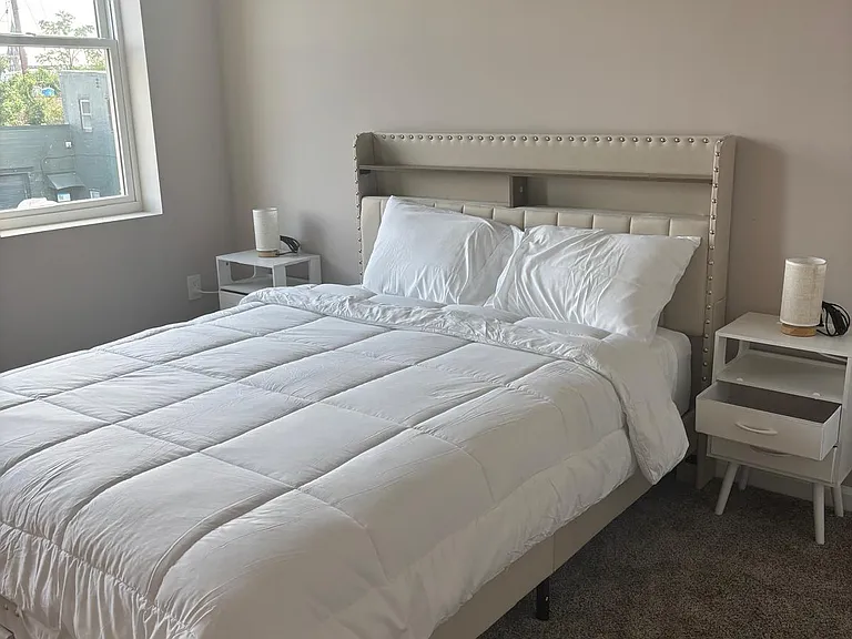 1742 Llewelyn Ave #1 — Photo 6