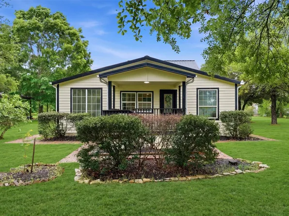 4622 Hill Side Ln, Needville, TX 77461