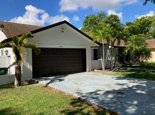 14044 SW 104th Ter, Miami, FL 33186