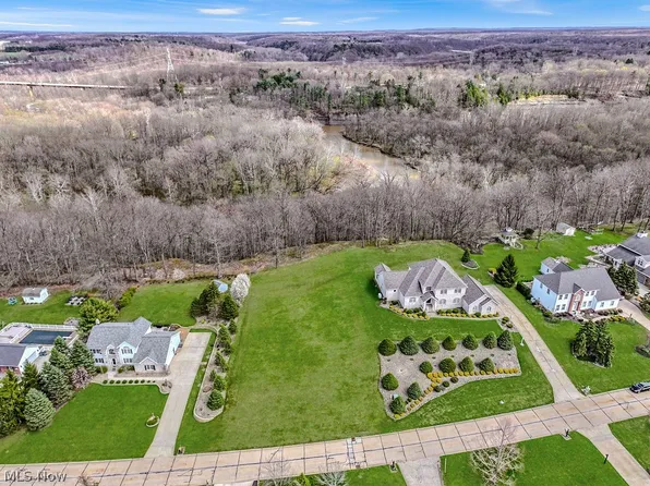 Canyon Ridge Dr, Painesville, OH 44077