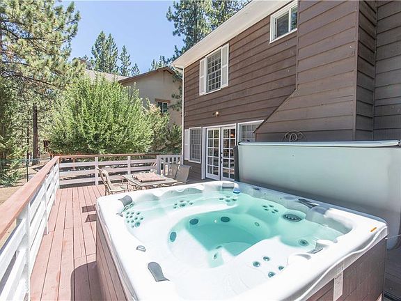 3rd image of 41576 Mockingbird Dr