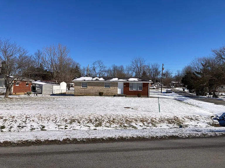 1934 S Wilson Rd — Photo 5