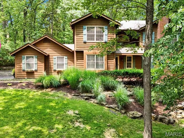 2254 Ridgley Woods Dr, Chesterfield, MO 63005