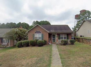 208 Summit St, Greenwood, SC 29649