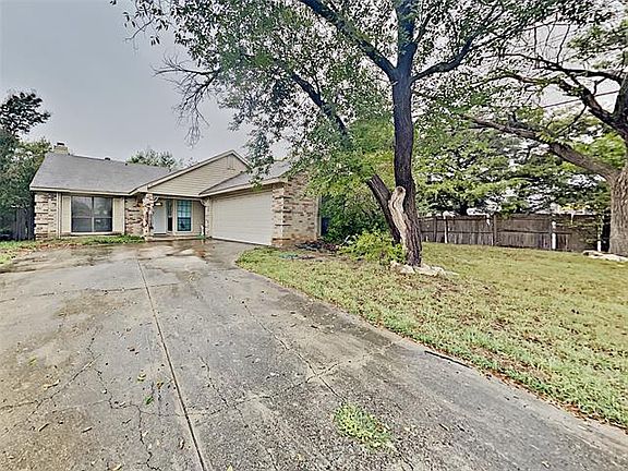 2nd image of 7500 Mayfair Cir