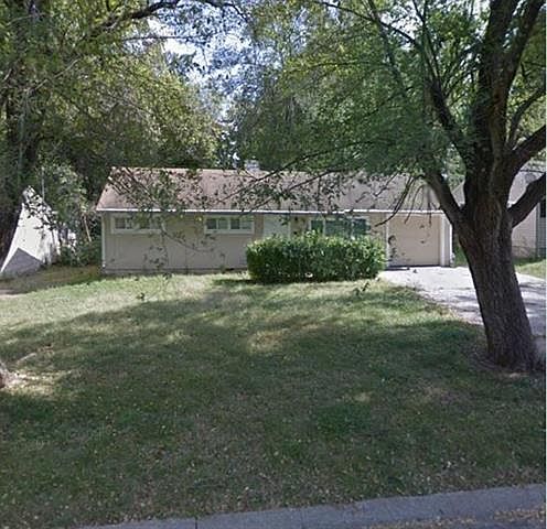 1st image of 7809 E 112th St