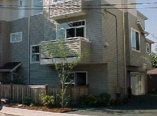 806 NW 95th St, Seattle, WA 98117