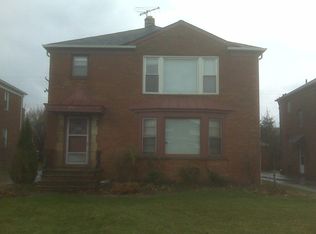 2544 Warrensville Center Rd #2, Cleveland, OH 44118