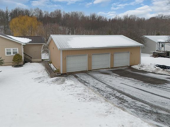 5th image of 1167 Cole Rd