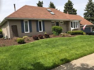 20 Keepataw Ct, Lemont, IL