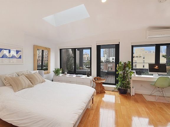 5th image of 100 Gold St Unit Penthouse B