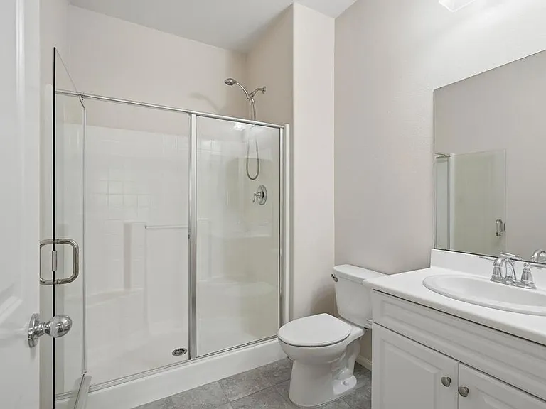 477 Prosperity Dr — Photo 11