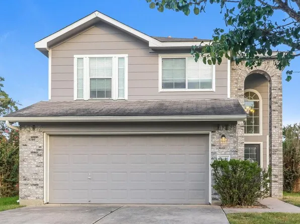 18400 Sunrise Pines Dr, Montgomery, TX 77316