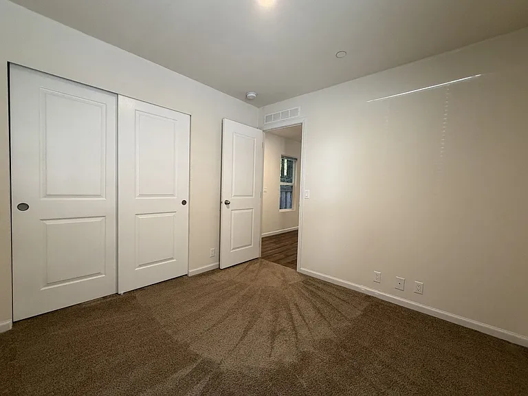 14860 River Rd — Photo 14