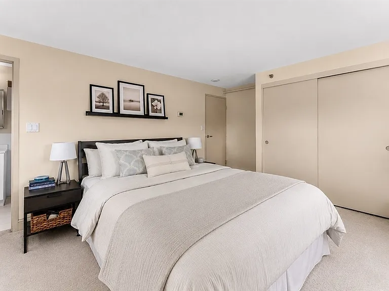 1600 Beacon St #512 — Photo 9