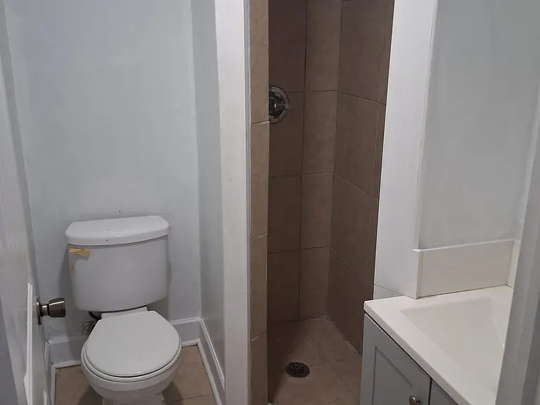 341 N Myrtle Ave — Photo 10