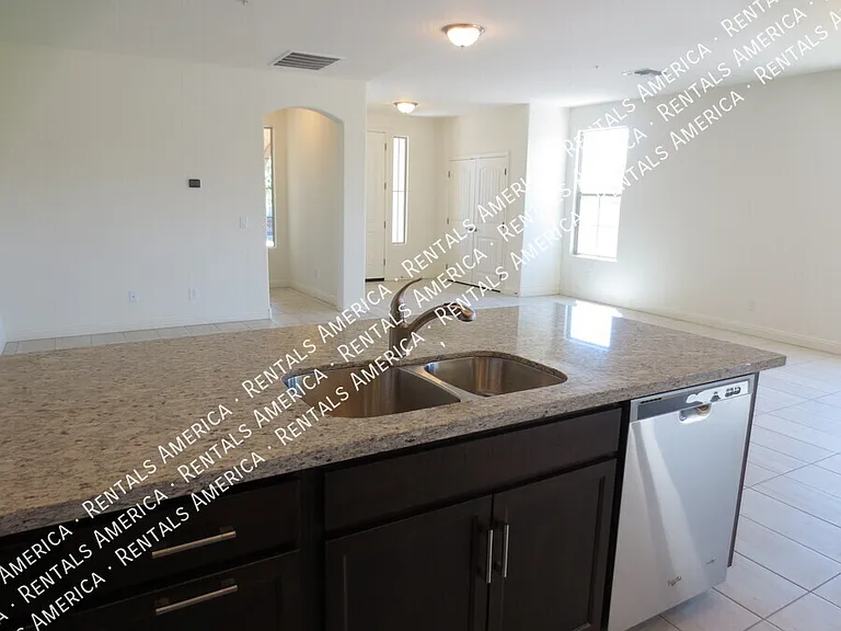 20756 W Legend Trl — Photo 17