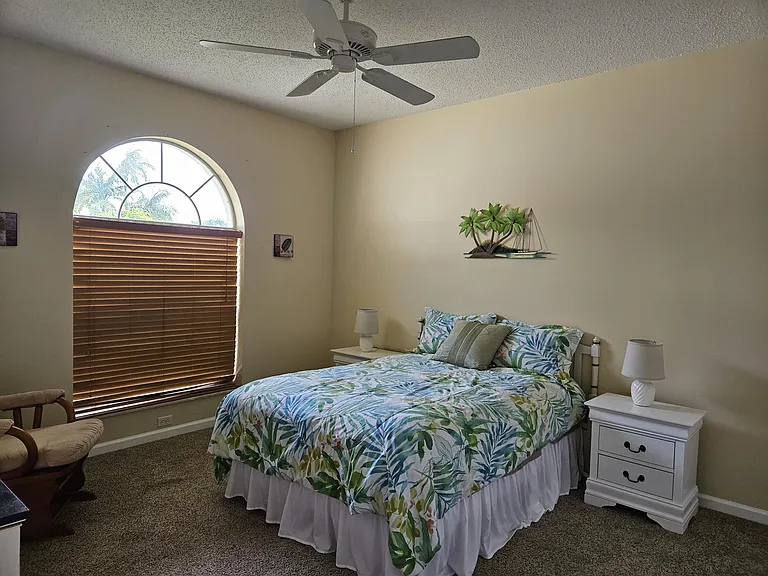 182 Sims Creek Ln — Photo 10