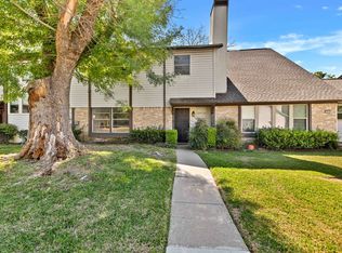 4904 Rollingwood Ct, Garland, TX 75043
