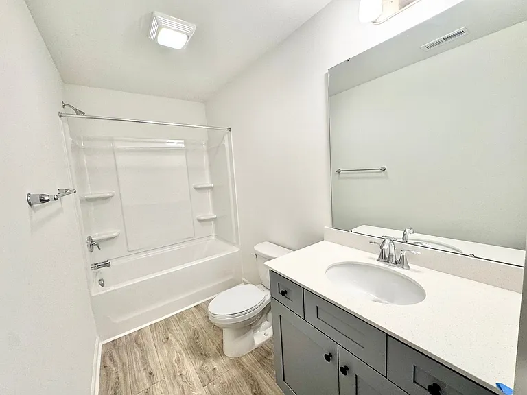 116 Cougar Ln — Photo 17