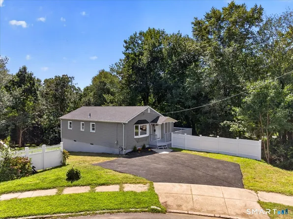 62 Pearson Avenue, Milford, CT 06460