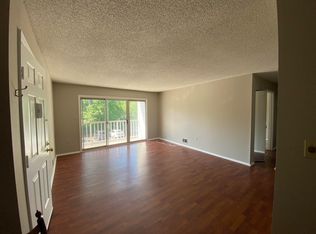 22 Aspen Ct, Hamilton, NJ 08619