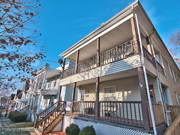 3rd image of 619-621 Prescott Ave
