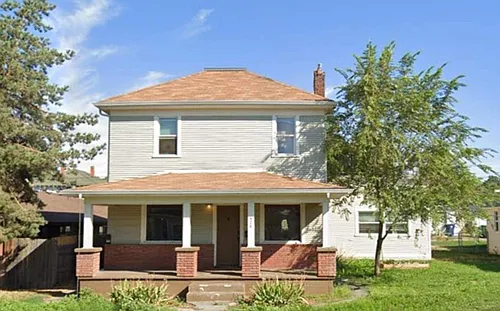 420 1/2 W Shannon Ave Photo 1
