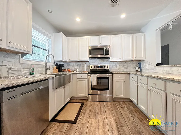 129 Boyce Dr — Photo 12