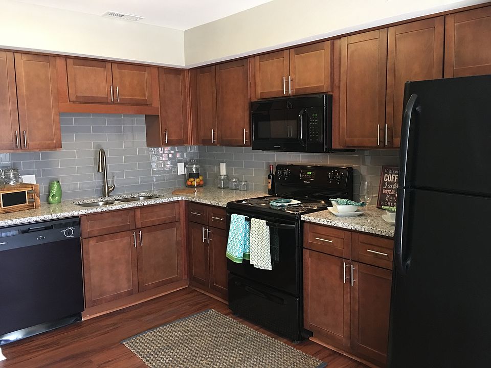 2nd image of 3129 Central Ave APT I
