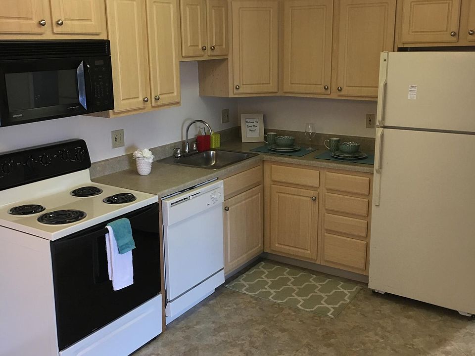 1st image of 1760 Nemoke Trl APT 11