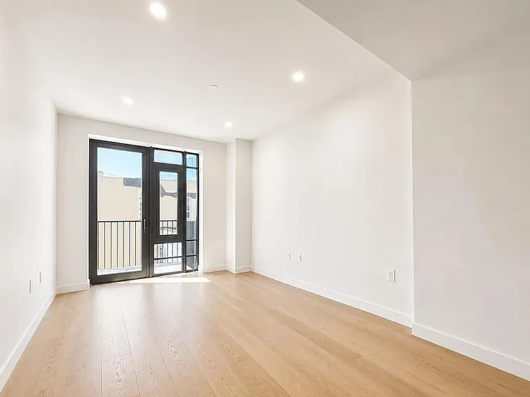 17-85 215th St #303 — Photo 1