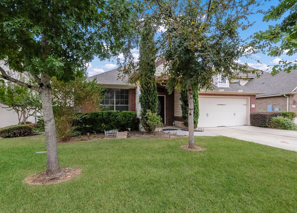 1st image of 12519 Enchanted Forest Dr