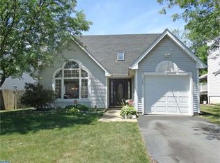 1969 Colonial Dr, Croydon, PA 19021