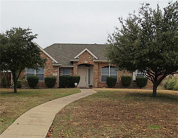 1st image of 3803 Marshfield Dr